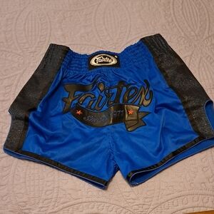 Fairtex Mens Muay Thai Shorts, Size XL, Blue